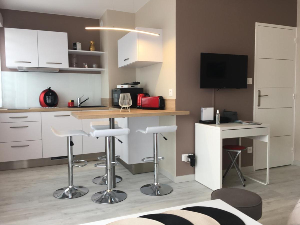 Charmant Studio 25 M2, 900M De La Plage Les Sables-d'Olonne Exterior photo